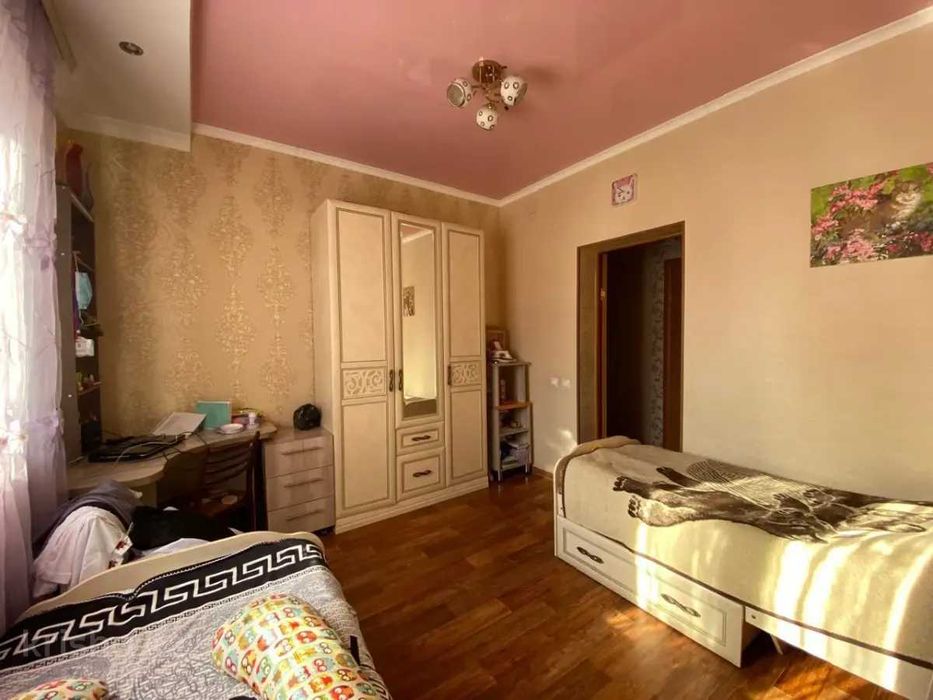 Шикарный дом в пригороде Алматы