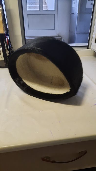 Vând potcap preoțesc