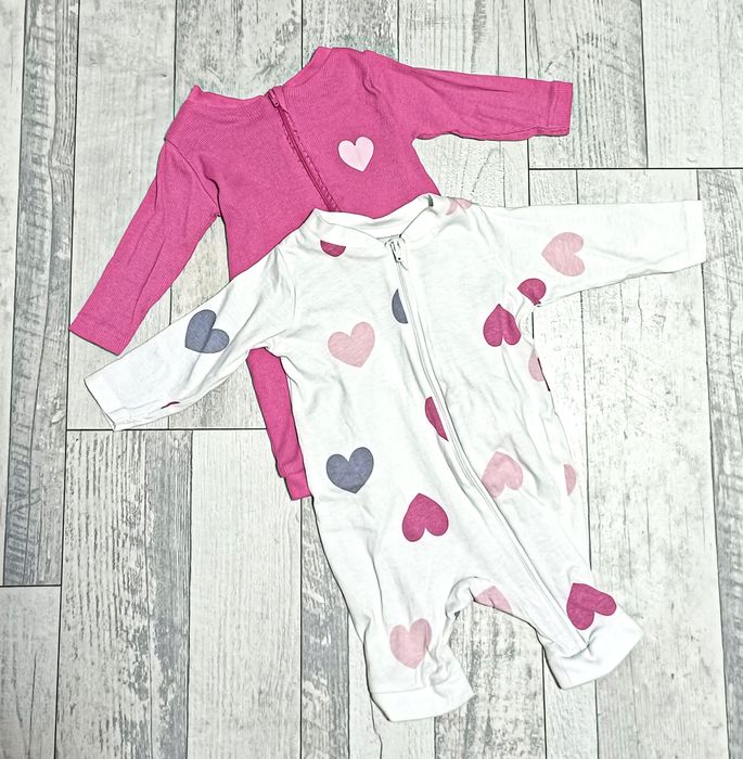 Бебешки дрешки за момиче