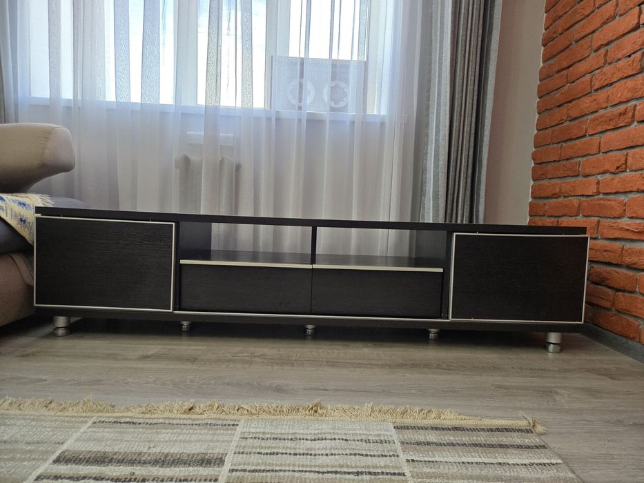 Тумба под телевизор