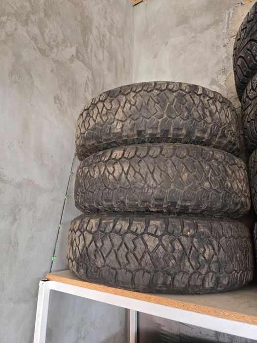 Продам шины в комплекте