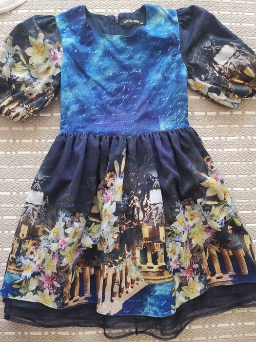 Платье на девочку