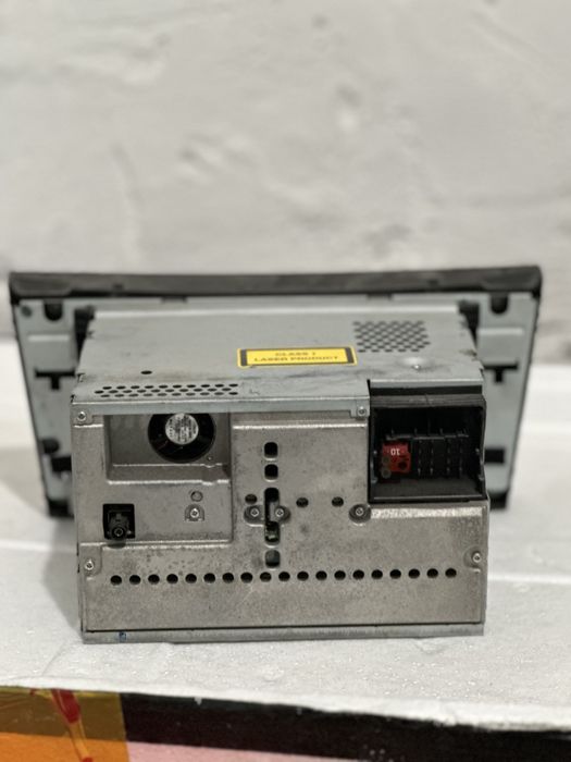 Оригинальная магнитола w211 рест