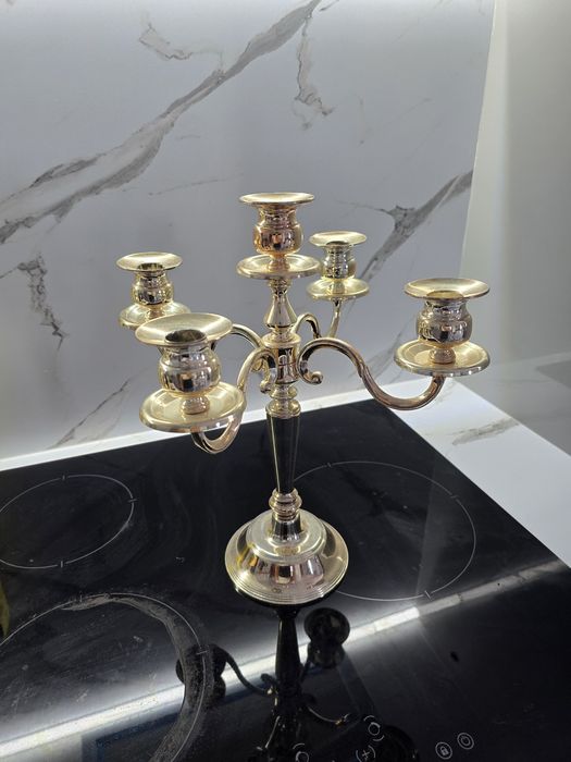 Свещник  само за ценители