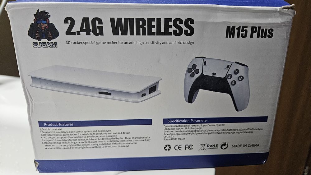 Consola jocuri retro
