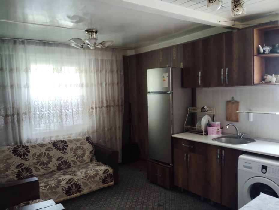 Ижарага топширилади 2хона спутник 3да егочли 1этаж оилага мулкагентлиг