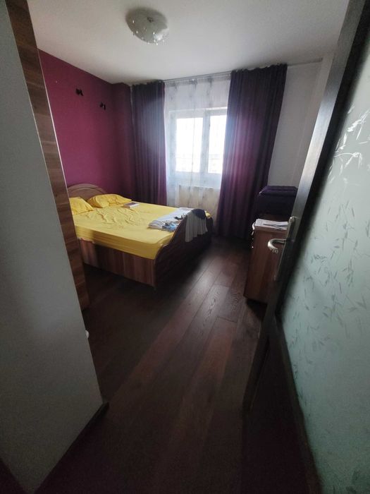 Apartament cu două camere de inchiriat zona de sus