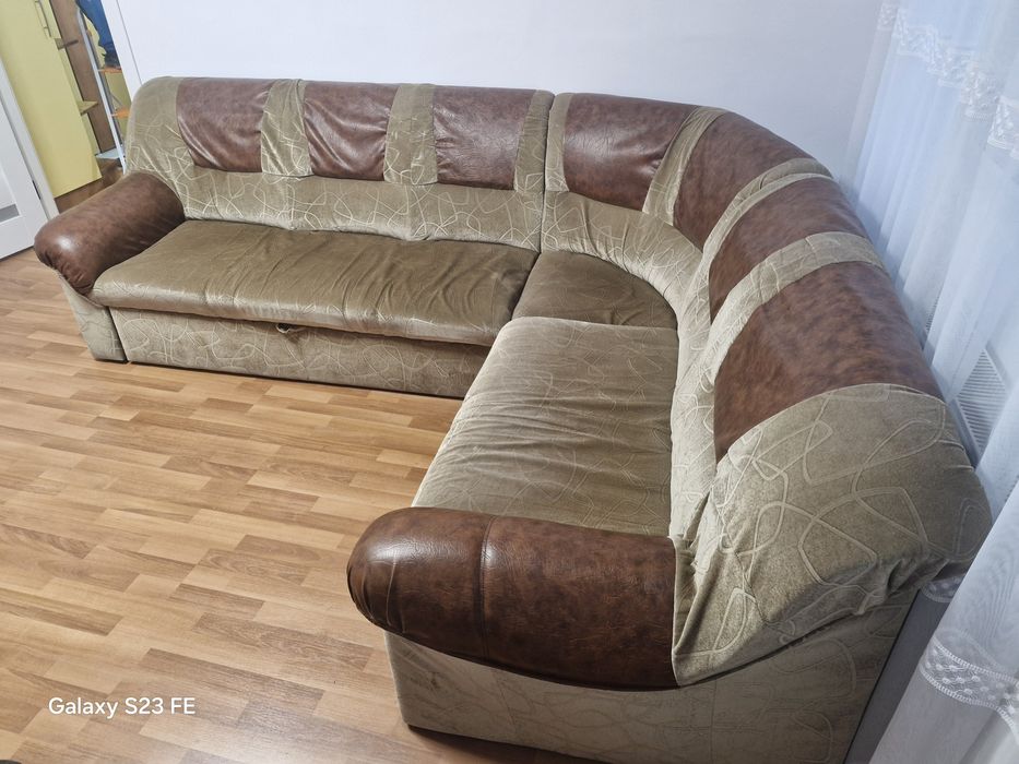 Colțar extensibil