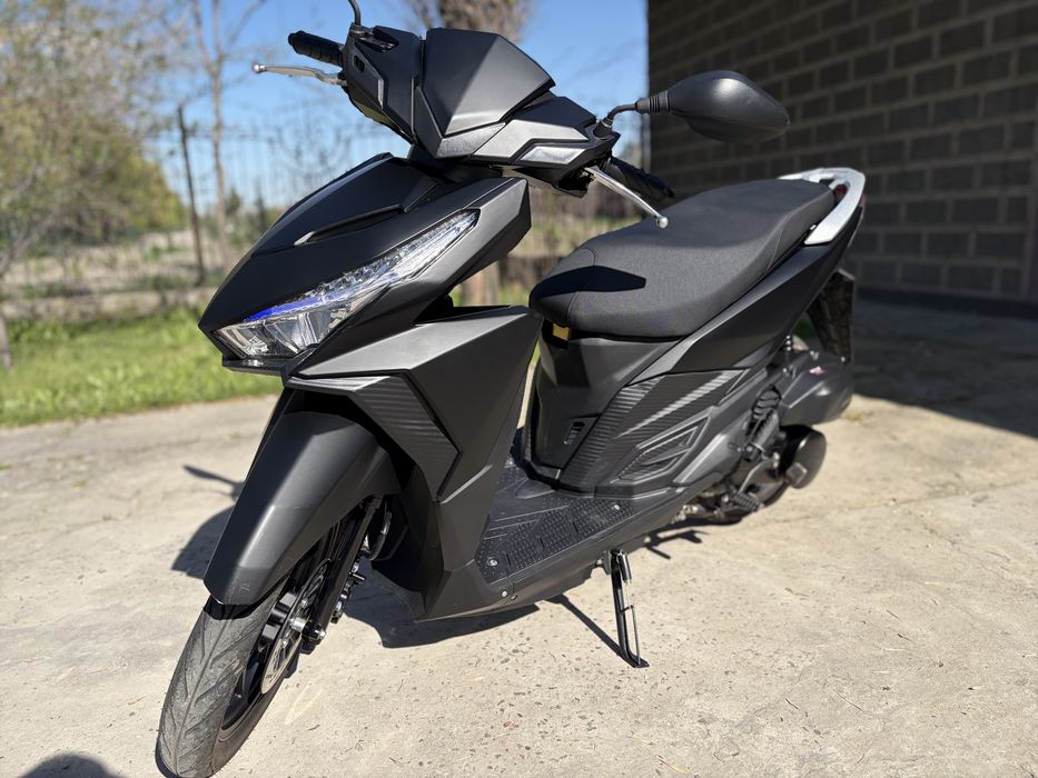 Скутер 150 Honda Click