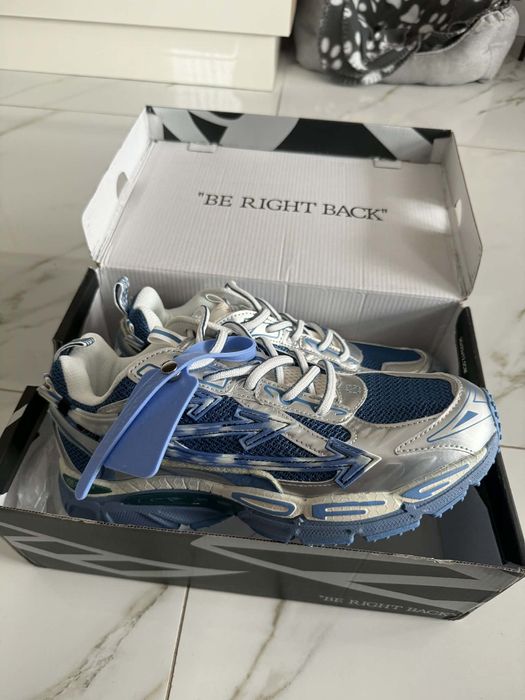 Продавам ЛУКСОЗНИ Off-White "Be Right Back" Silver/Blue – НОВИ с кутия