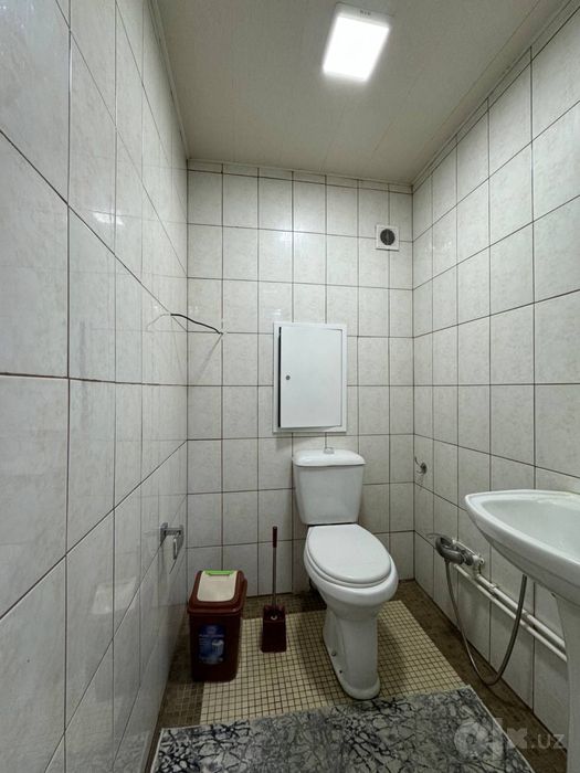 Нурафшон 2/1/5 Хороший Ремонт Общ: 72 м² Ор: Исломобод Масжид