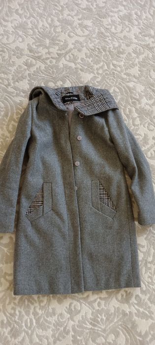 Продам пальто демнисезонное