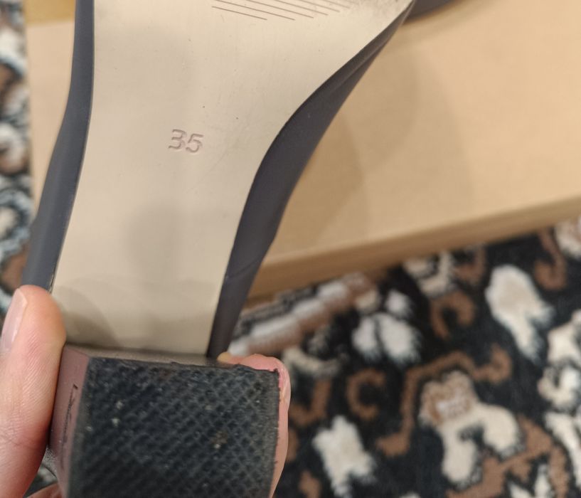 Продам классические лодочки