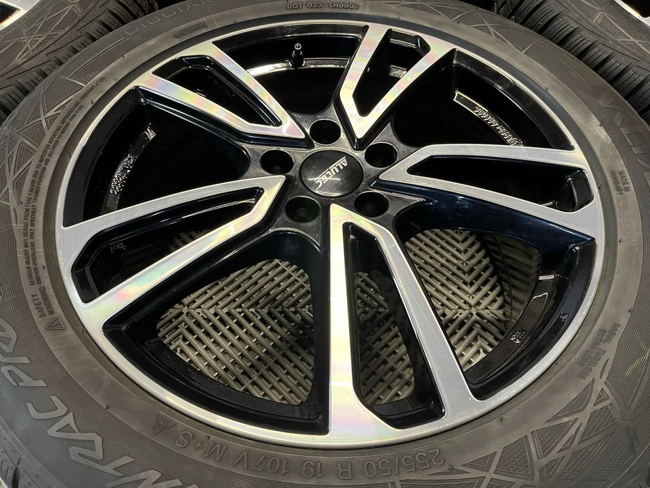 Jante Roti 19 MG HS EHS VW ID.4 5 6 Skoda Enyaq 235 55 R19 255 50 R19