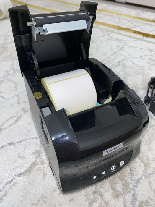 Принтер чеков XPrinter XP-365B почти новый