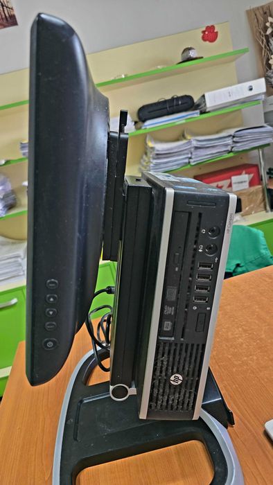 sistem POS All in One , monitor Touchscreen 15"