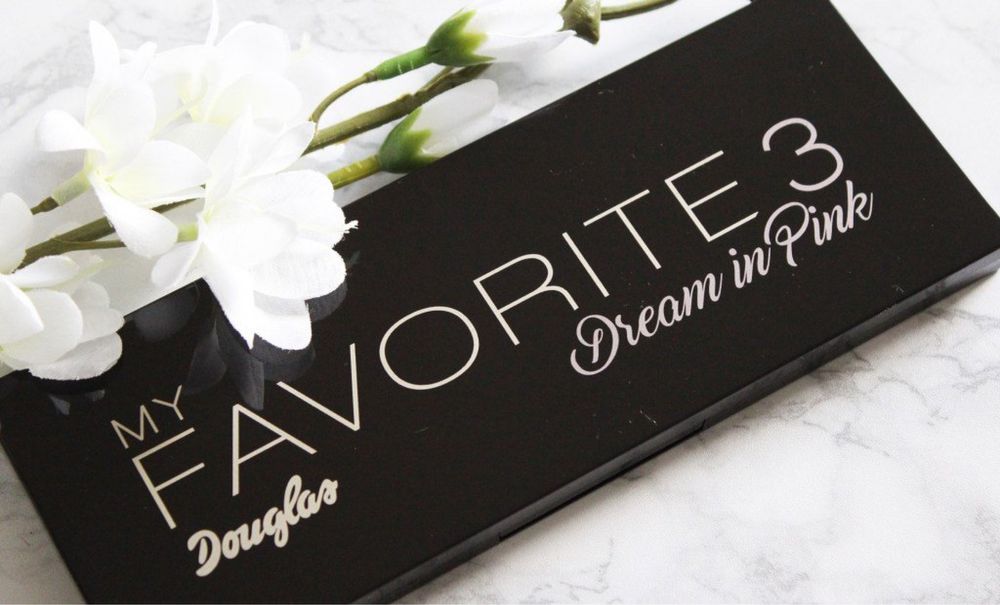 Палитра сенки за очи на Douglas