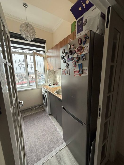 Sotiladi srochni 2 xona BM group