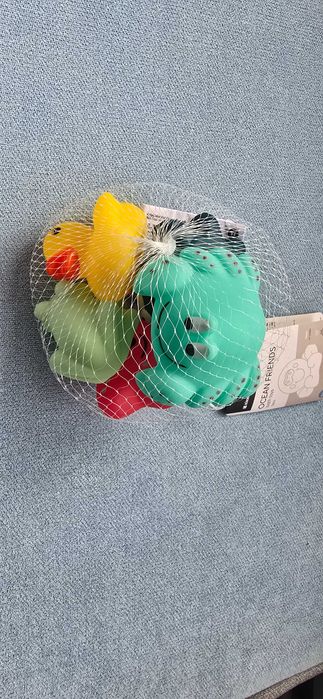 Детски играчки и аксесоари