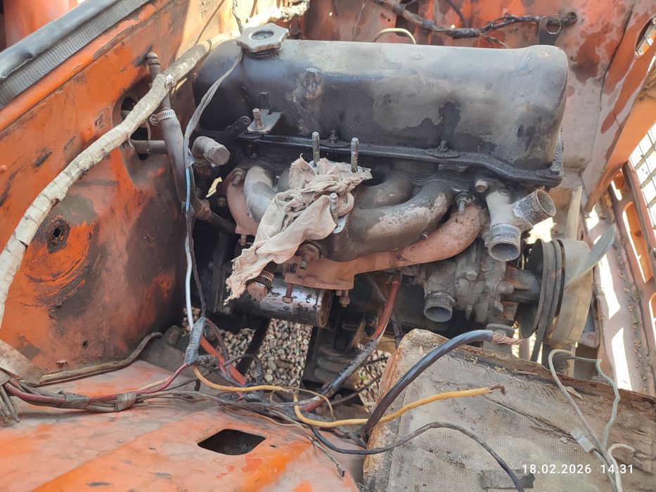 2103 мотор сотилади кизиканла алокага чиксин