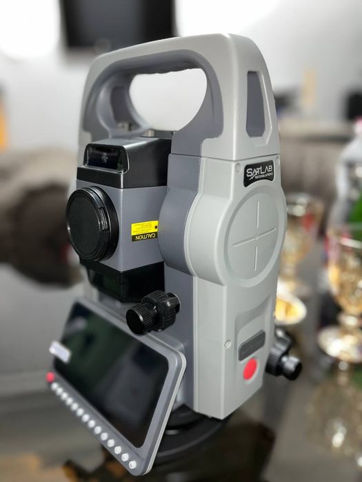 Android elektron taxeometr
Satlab SLT12 2” R1000
(Leica/leka / Trimble