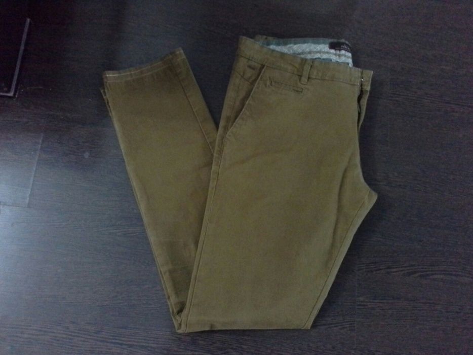 Pantaloni ZARA 44