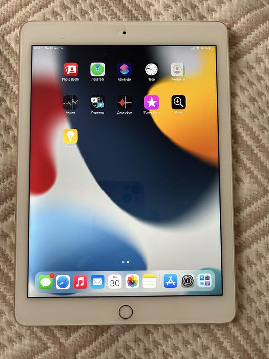 Айпад air . Продам