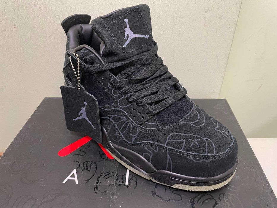 Нови мъжки маратонки NIKE JORDAN 4 RETRO BLACK KAWS