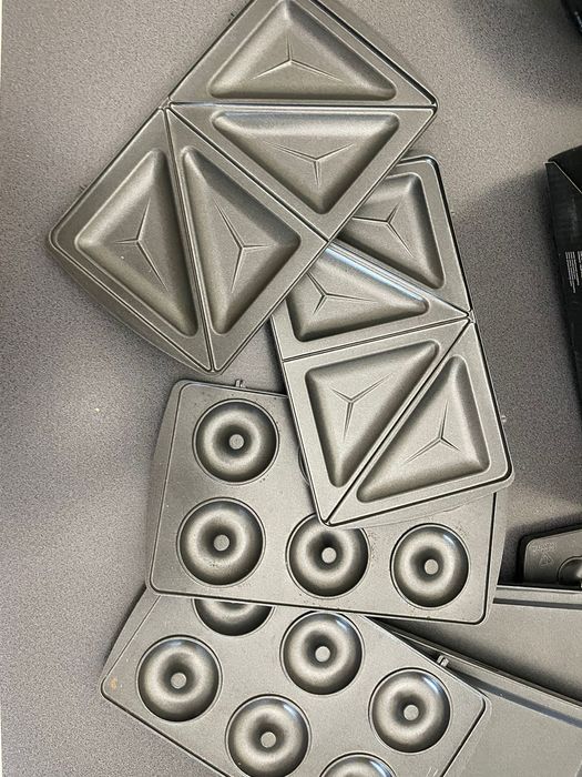 Продаётся мультипекарь редмонд