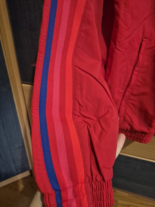 Jacheta Adidas, mărimea S