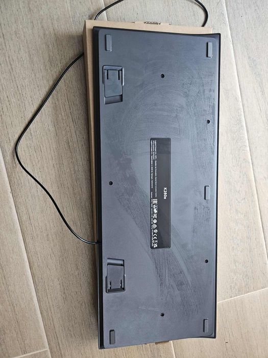 Клавиатура Logitech кабелна