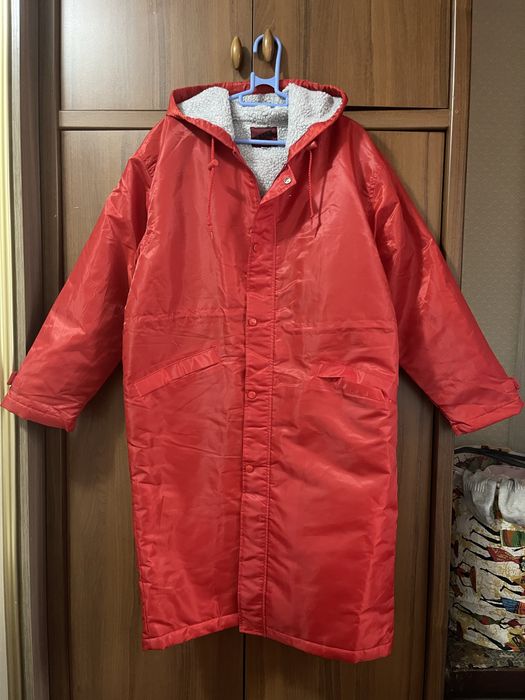 Продам новую куртку-плащ