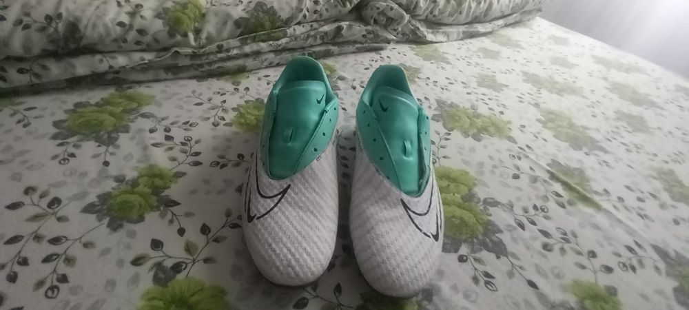 Ghete de fotbal pentru copii