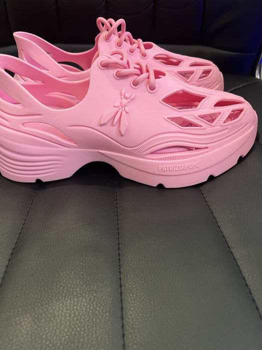 Нови сникърси Patrizia Pepe