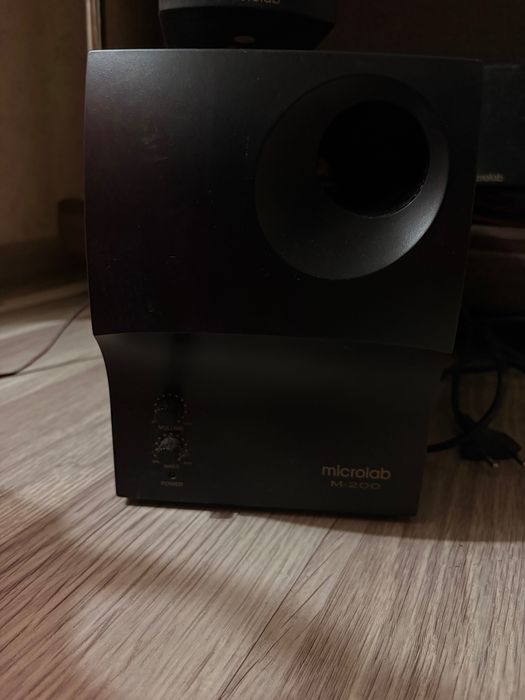 Продам microlab колонки оригинал