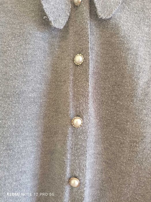 Дамска сива жилетка