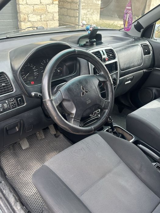Продам mitsubishi space star 2003