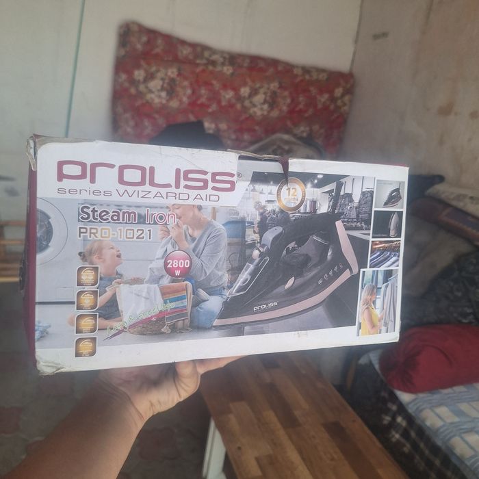 Продам утюг proliss