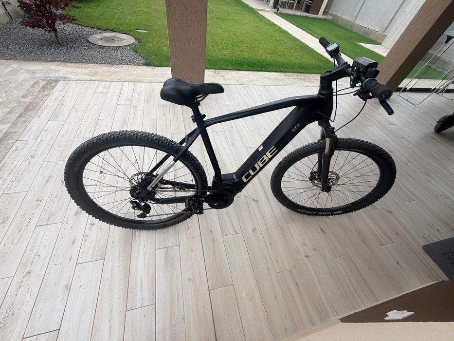 Bicicleta electrica Cube Reaction Hybrid One