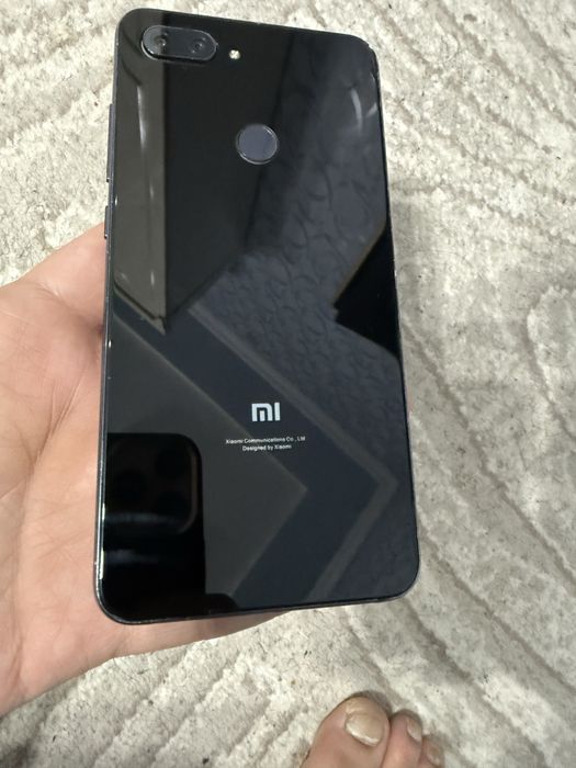 Mi 8 lite aybi yóq holati rasmdigi pul topar telefón