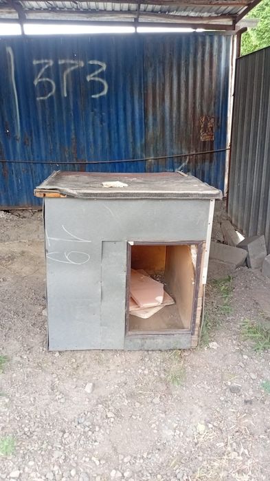 Утепленная собачья будка