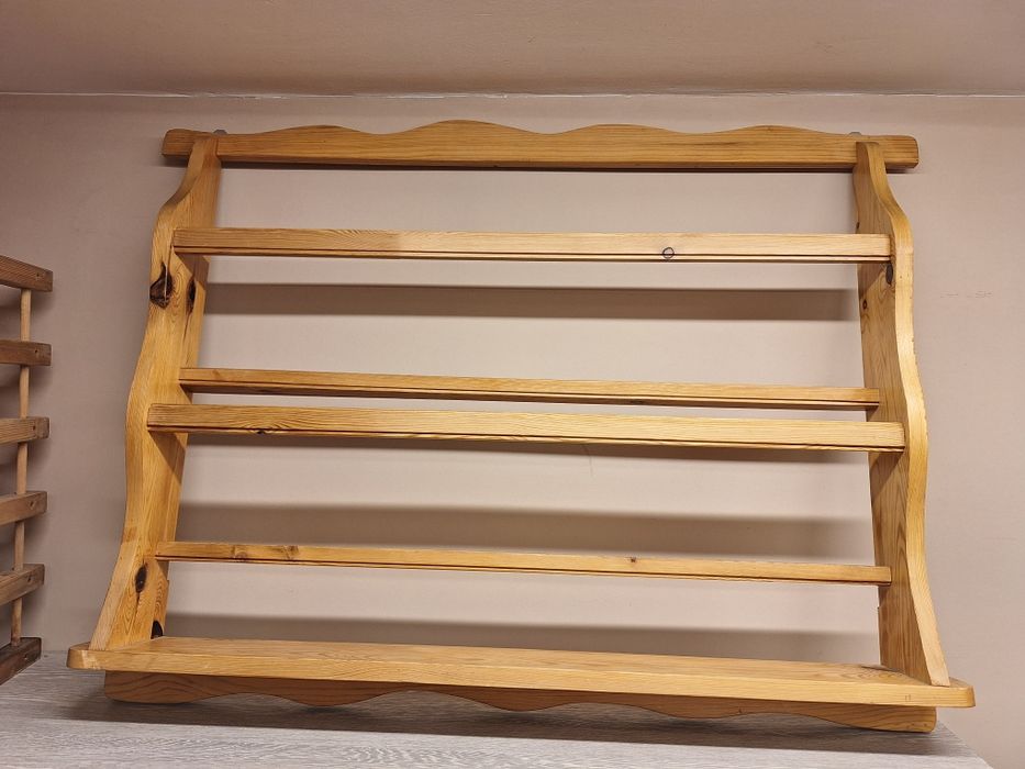 Етажерка,  рафт, стойка за стена