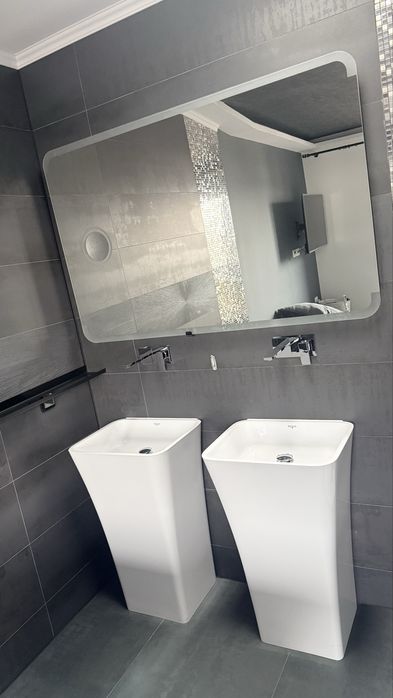 Cada cu baterie inalta si chiuvete inalte cu baterii