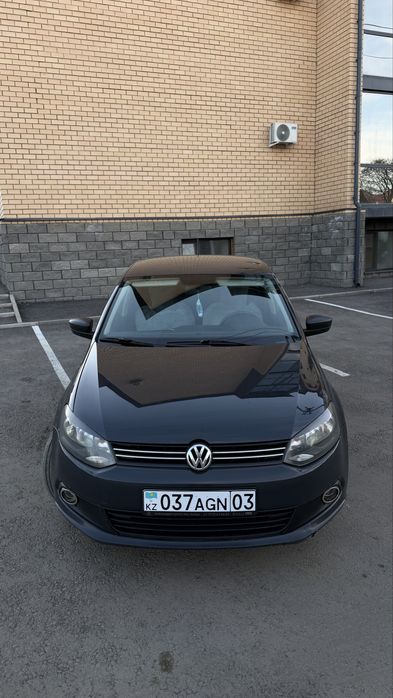 Volkswagen polo 2013