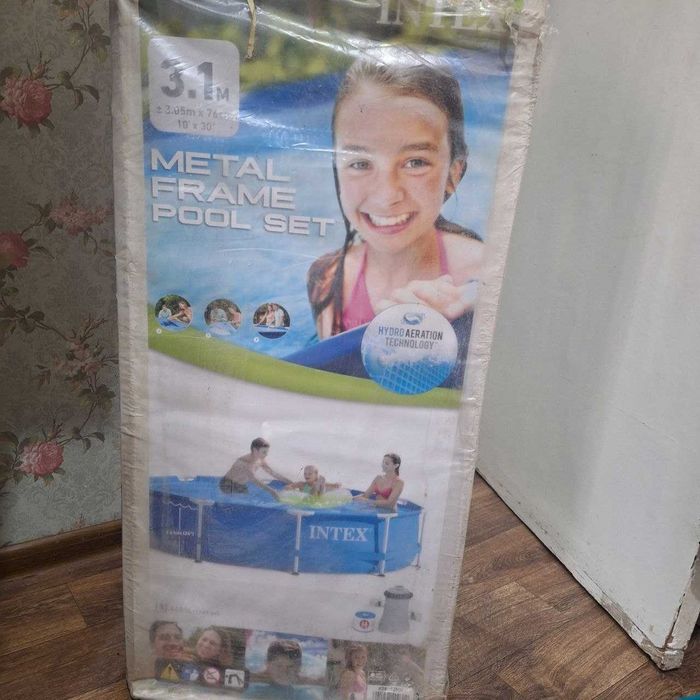 Продаеться каркастный бассейн