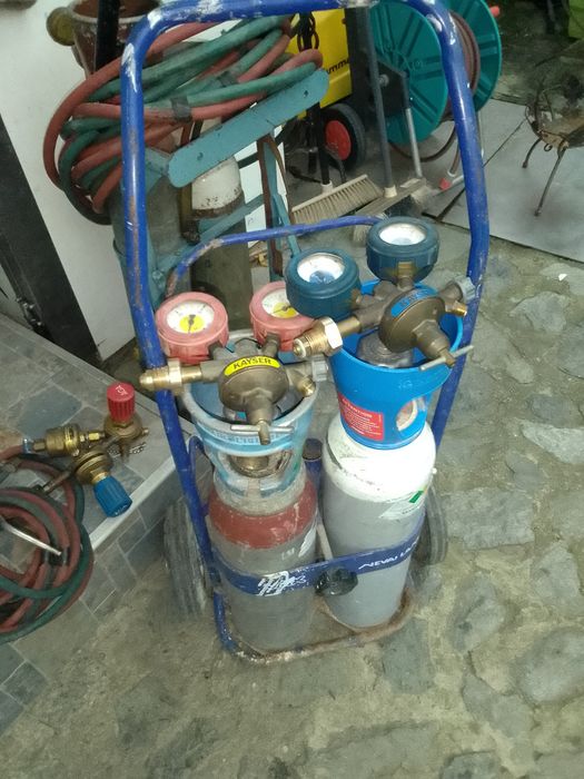 Vând aparat de sudura autogen