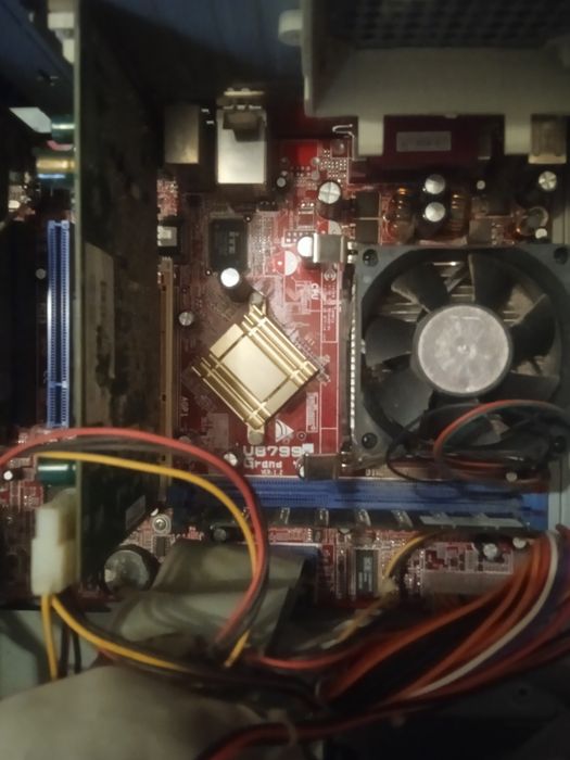 продам компьютер на запчасти