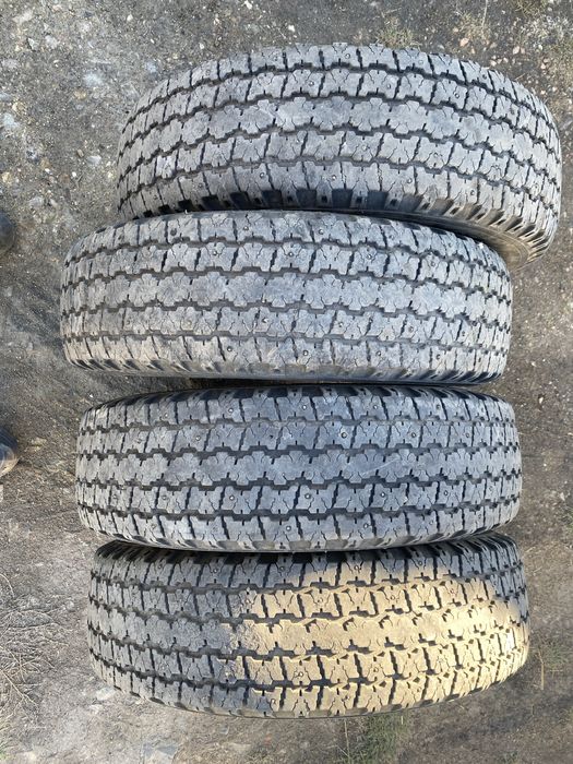 Продам зимнию резину
