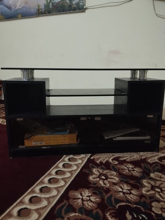 Поставка для телевизор