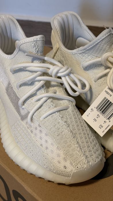Yeezy boost 350 white